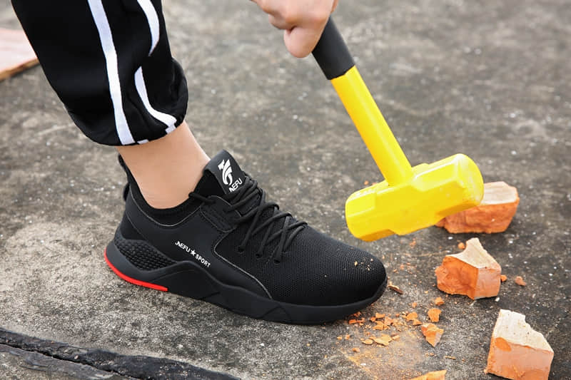 anti-puncture safety shoes